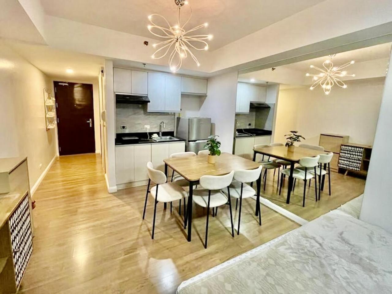 Abreeza 2321 - Pool, Wifi, View, Washer, Ac, Netflix, Mall