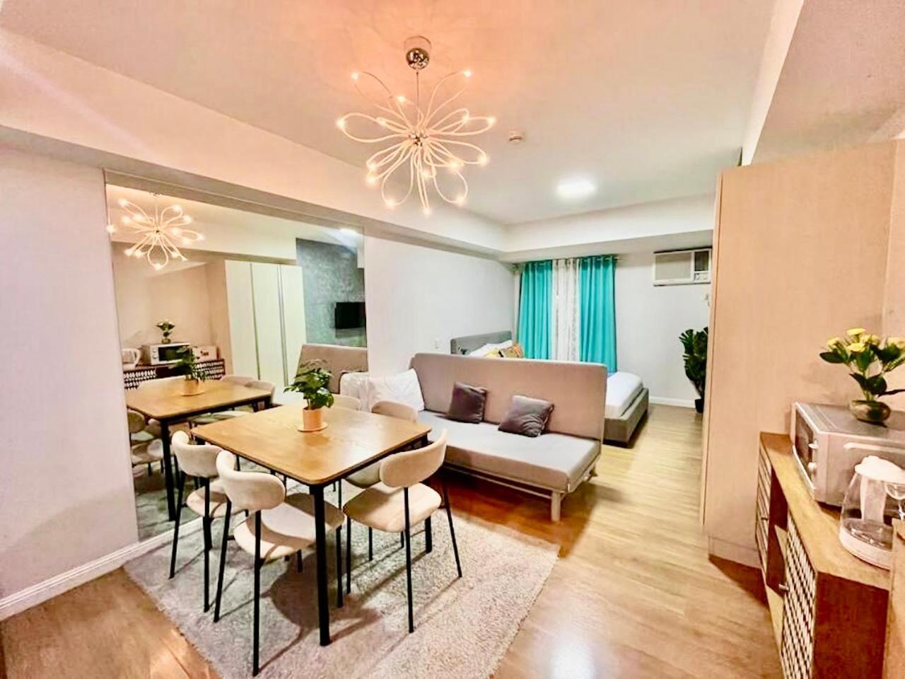 Abreeza 2321 - Pool, Wifi, View, Washer, Ac, Netflix, Mall